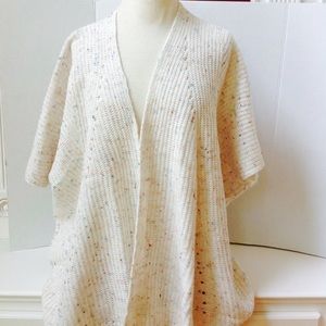 David and Young Cream Poncho Sweater Confetti